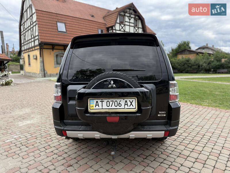 Внедорожник / Кроссовер Mitsubishi Pajero Wagon 2008 в Калуше