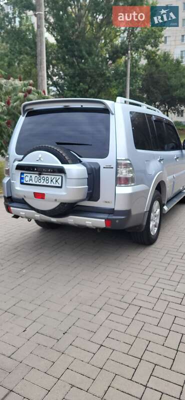 Внедорожник / Кроссовер Mitsubishi Pajero Wagon 2009 в Черкассах