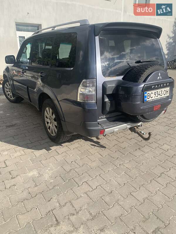 Позашляховик / Кросовер Mitsubishi Pajero Wagon 2007 в Львові