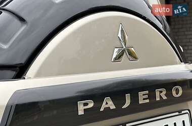 Внедорожник / Кроссовер Mitsubishi Pajero Wagon 2007 в 