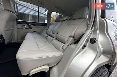 Внедорожник / Кроссовер Mitsubishi Pajero Wagon 2007 в 