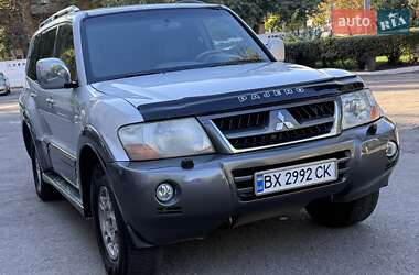 Позашляховик / Кросовер Mitsubishi Pajero Wagon 2003 в 
