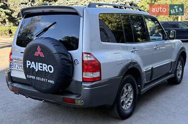 Позашляховик / Кросовер Mitsubishi Pajero Wagon 2003 в 