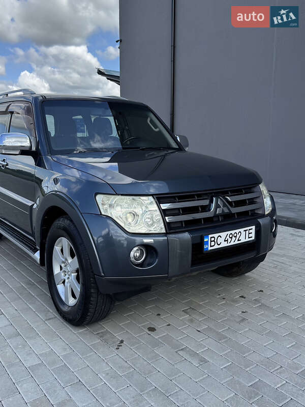 Позашляховик / Кросовер Mitsubishi Pajero Wagon 2007 в Буську фото 3 Позашляховик / Кросовер Mitsubishi Pajero Wagon 2007 в Буську