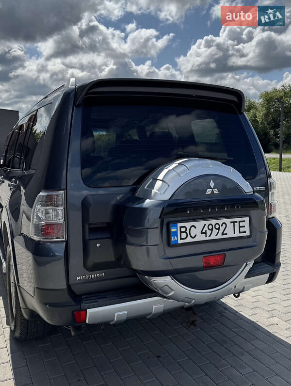 Позашляховик / Кросовер Mitsubishi Pajero Wagon 2007 в Буську фото 18 Позашляховик / Кросовер Mitsubishi Pajero Wagon 2007 в Буську