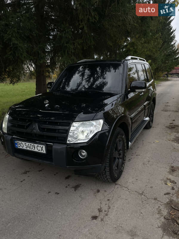 Mitsubishi Pajero Wagon 2008