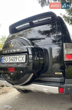 Внедорожник / Кроссовер Mitsubishi Pajero Wagon 2008 в 