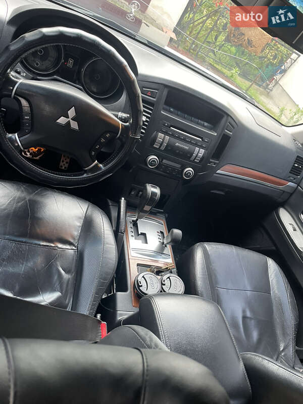 Внедорожник / Кроссовер Mitsubishi Pajero Wagon 2008 в Тернополе
