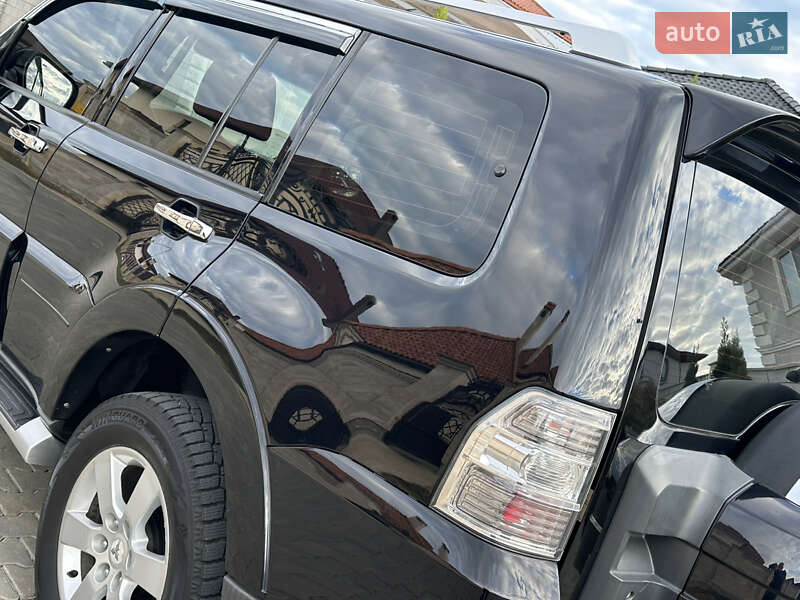 Позашляховик / Кросовер Mitsubishi Pajero Wagon 2007 в Одесі