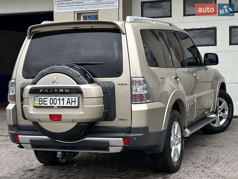 Позашляховик / Кросовер Mitsubishi Pajero Wagon 2007 в Миколаєві