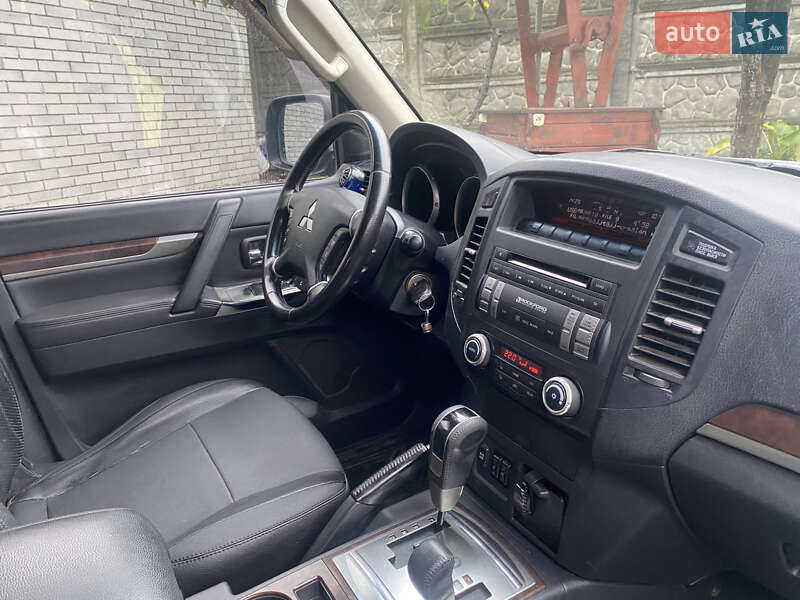 Внедорожник / Кроссовер Mitsubishi Pajero Wagon 2013 в Сумах фото 15 Внедорожник / Кроссовер Mitsubishi Pajero Wagon 2013 в Сумах