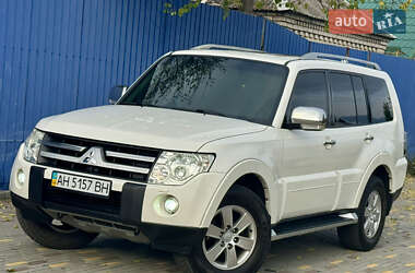 Внедорожник / Кроссовер Mitsubishi Pajero Wagon 2008 в 
