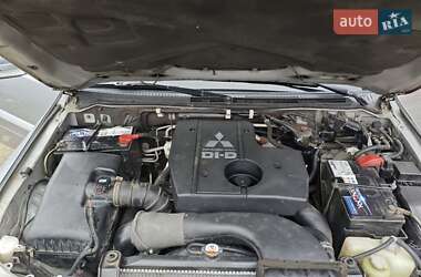 Позашляховик / Кросовер Mitsubishi Pajero Wagon 2008 в 