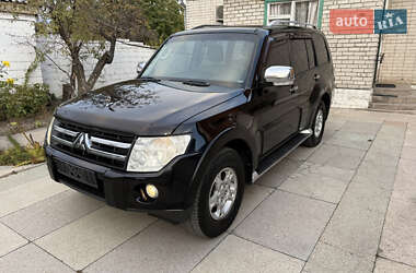 Позашляховик / Кросовер Mitsubishi Pajero Wagon 2007 в  фото 3 Позашляховик / Кросовер Mitsubishi Pajero Wagon 2007 в