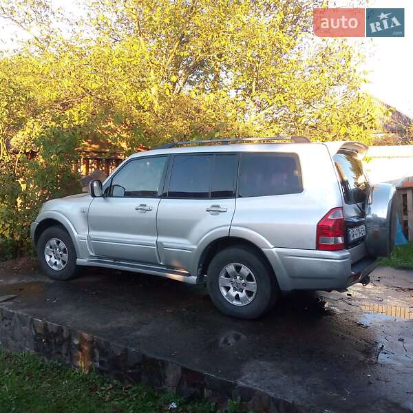 Позашляховик / Кросовер Mitsubishi Pajero Wagon 2005 в Ужгороді фото 10 Позашляховик / Кросовер Mitsubishi Pajero Wagon 2005 в Ужгороді