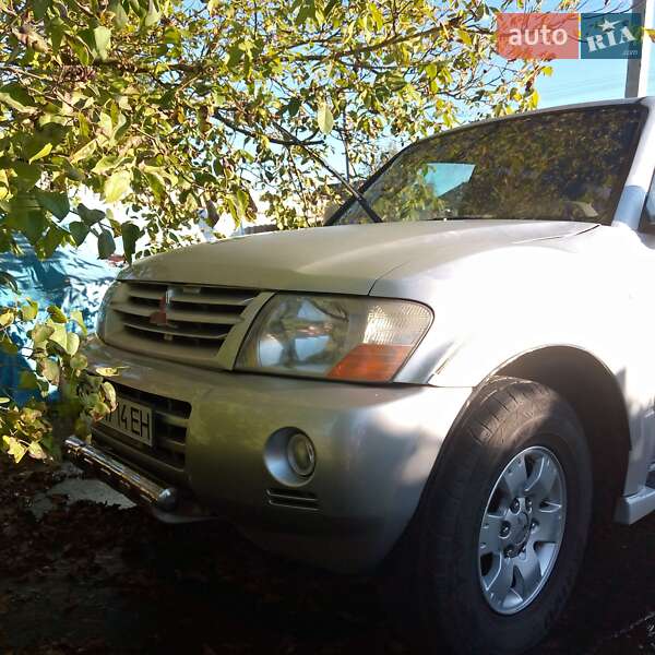 Позашляховик / Кросовер Mitsubishi Pajero Wagon 2005 в Ужгороді фото 15 Позашляховик / Кросовер Mitsubishi Pajero Wagon 2005 в Ужгороді