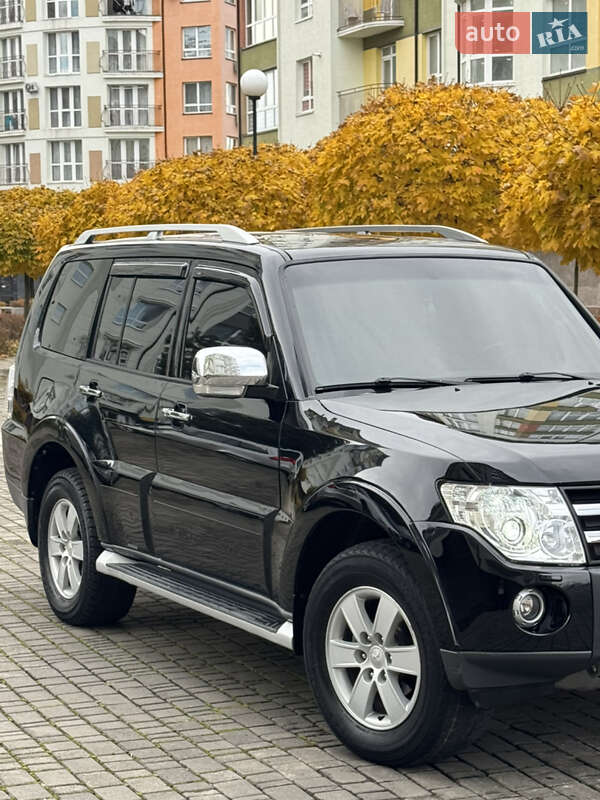 Внедорожник / Кроссовер Mitsubishi Pajero Wagon 2008 в Ивано-Франковске фото 4 Внедорожник / Кроссовер Mitsubishi Pajero Wagon 2008 в Ивано-Франковске