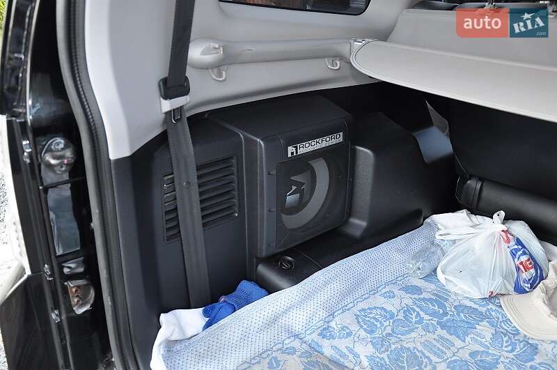 Позашляховик / Кросовер Mitsubishi Pajero Wagon 2011 в Кам'янському