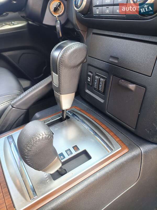 Внедорожник / Кроссовер Mitsubishi Pajero Wagon 2012 в Запорожье