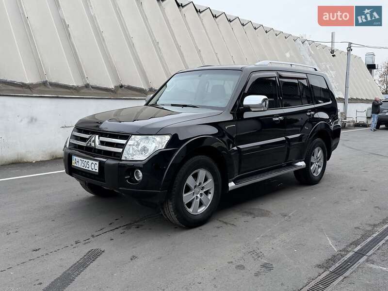 Внедорожник / Кроссовер Mitsubishi Pajero Wagon 2009 в Днепре фото 4 Внедорожник / Кроссовер Mitsubishi Pajero Wagon 2009 в Днепре