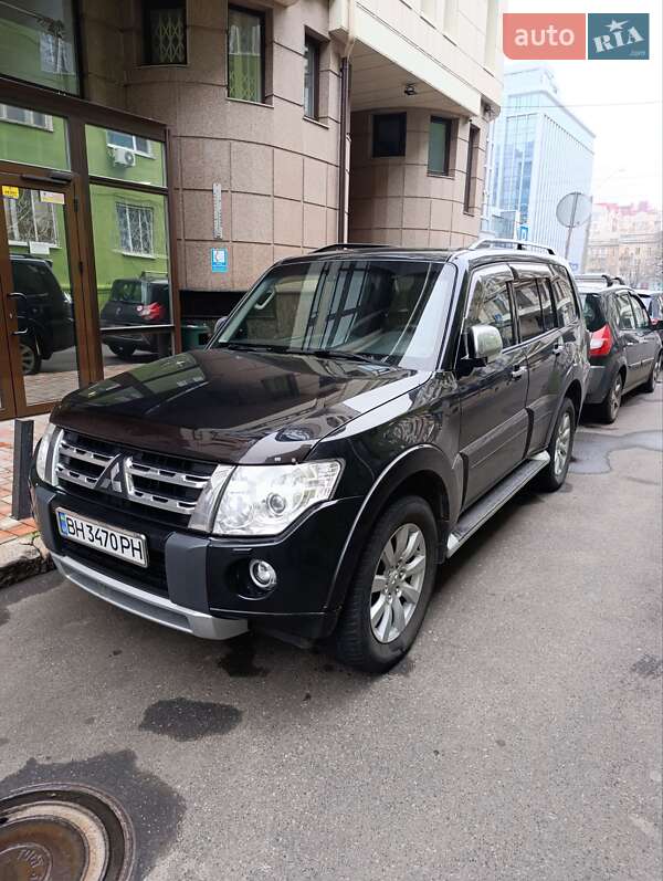 Внедорожник / Кроссовер Mitsubishi Pajero Wagon 2010 в Одессе фото 33 Внедорожник / Кроссовер Mitsubishi Pajero Wagon 2010 в Одессе