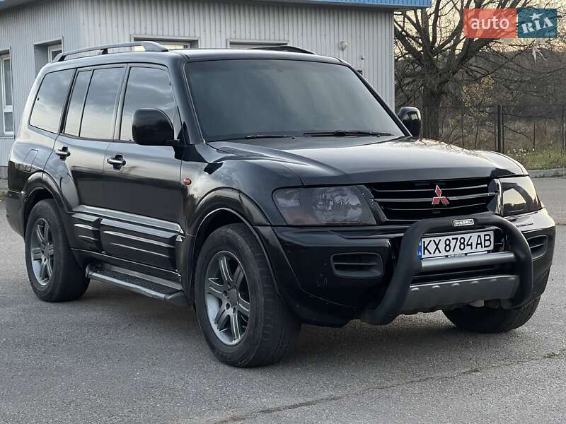 Позашляховик / Кросовер Mitsubishi Pajero Wagon 2003 в Зміїві фото 3 Позашляховик / Кросовер Mitsubishi Pajero Wagon 2003 в Зміїві