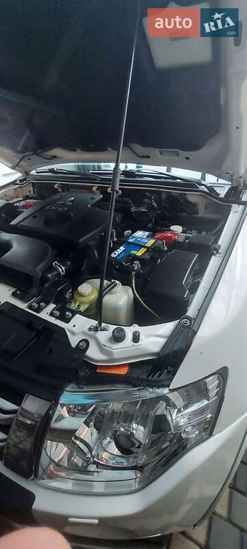 Внедорожник / Кроссовер Mitsubishi Pajero Wagon 2011 в Александрие