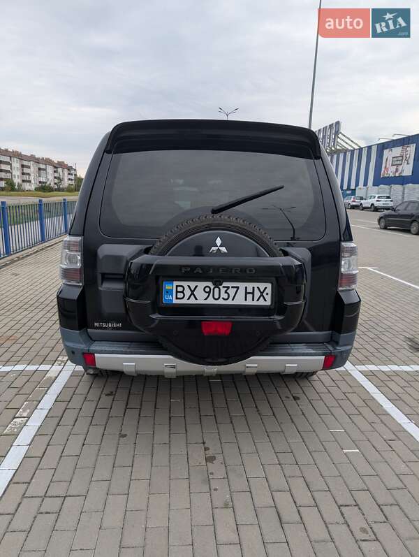 Внедорожник / Кроссовер Mitsubishi Pajero Wagon 2008 в Славуте фото 6 Внедорожник / Кроссовер Mitsubishi Pajero Wagon 2008 в Славуте