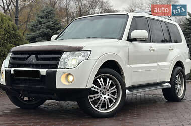 Внедорожник / Кроссовер Mitsubishi Pajero Wagon 2009 в Днепре