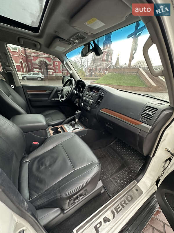 Позашляховик / Кросовер Mitsubishi Pajero Wagon 2009 в Дніпрі фото 29 Позашляховик / Кросовер Mitsubishi Pajero Wagon 2009 в Дніпрі