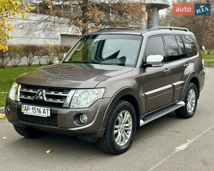 Внедорожник / Кроссовер Mitsubishi Pajero Wagon 2013 в Киеве фото 2 Внедорожник / Кроссовер Mitsubishi Pajero Wagon 2013 в Киеве