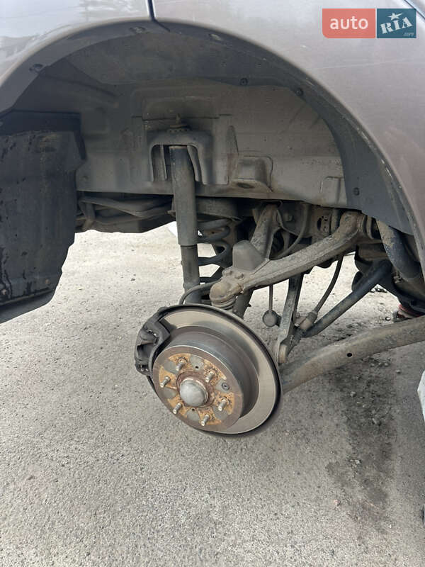 Внедорожник / Кроссовер Mitsubishi Pajero Wagon 2013 в Киеве фото 38 Внедорожник / Кроссовер Mitsubishi Pajero Wagon 2013 в Киеве