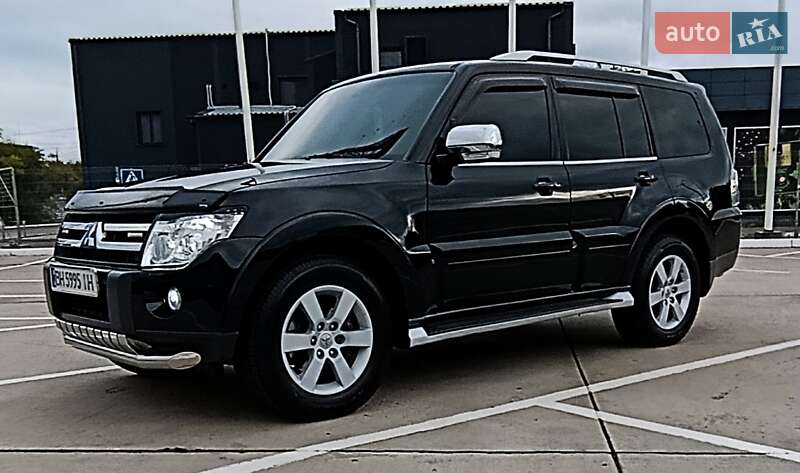 Позашляховик / Кросовер Mitsubishi Pajero Wagon 2008 в Одесі