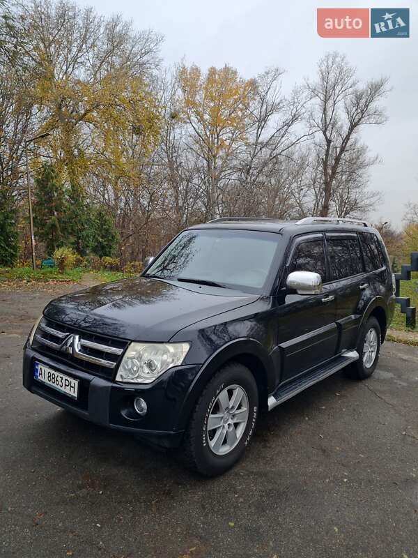 Внедорожник / Кроссовер Mitsubishi Pajero Wagon 2008 в Киеве фото 8 Внедорожник / Кроссовер Mitsubishi Pajero Wagon 2008 в Киеве