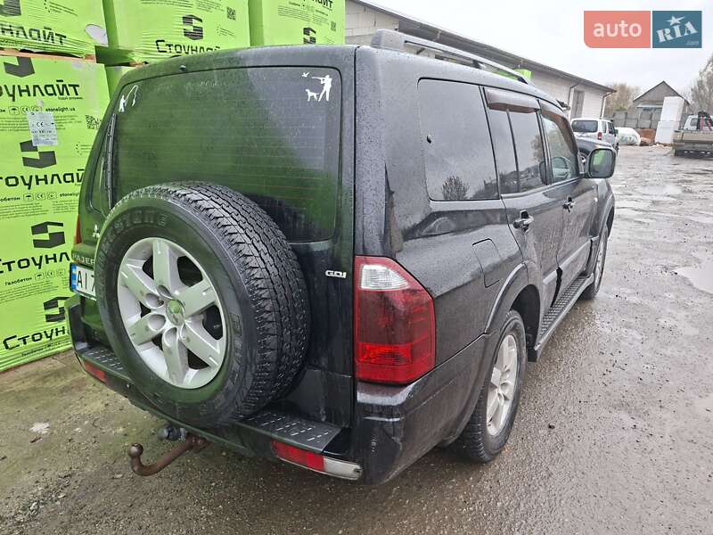 Позашляховик / Кросовер Mitsubishi Pajero Wagon 2005 в Києві