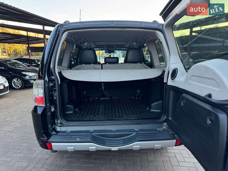 Позашляховик / Кросовер Mitsubishi Pajero Wagon 2010 в Кривому Розі фото 12 Позашляховик / Кросовер Mitsubishi Pajero Wagon 2010 в Кривому Розі