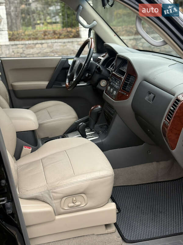 Внедорожник / Кроссовер Mitsubishi Pajero Wagon 2005 в Белой Церкви