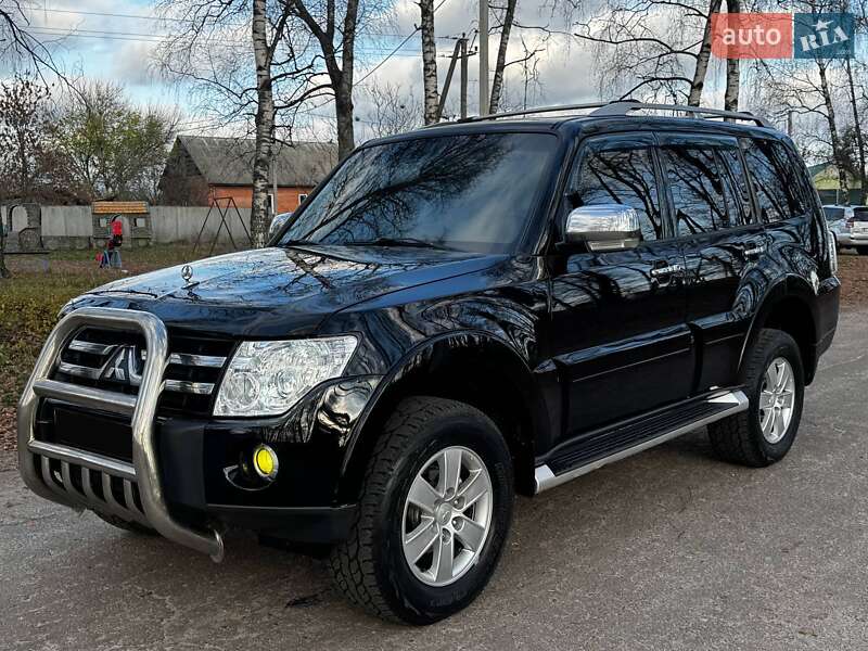 Позашляховик / Кросовер Mitsubishi Pajero Wagon 2008 в Охтирці фото 3 Позашляховик / Кросовер Mitsubishi Pajero Wagon 2008 в Охтирці