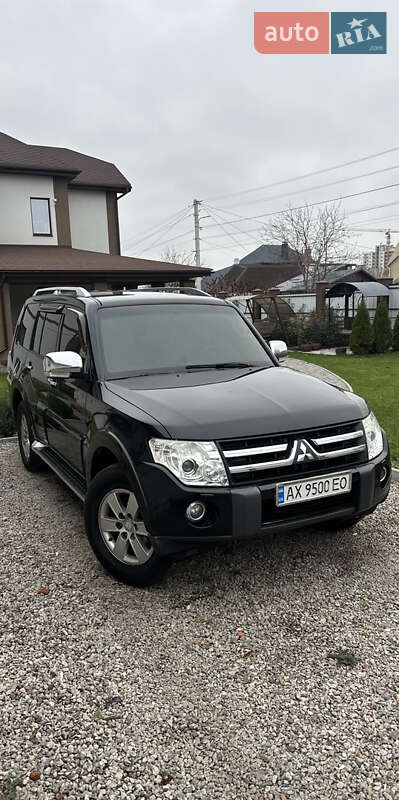 Mitsubishi Pajero Wagon 2008