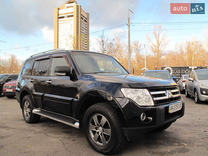 Внедорожник / Кроссовер Mitsubishi Pajero Wagon 2007 в Киеве фото 5 Внедорожник / Кроссовер Mitsubishi Pajero Wagon 2007 в Киеве