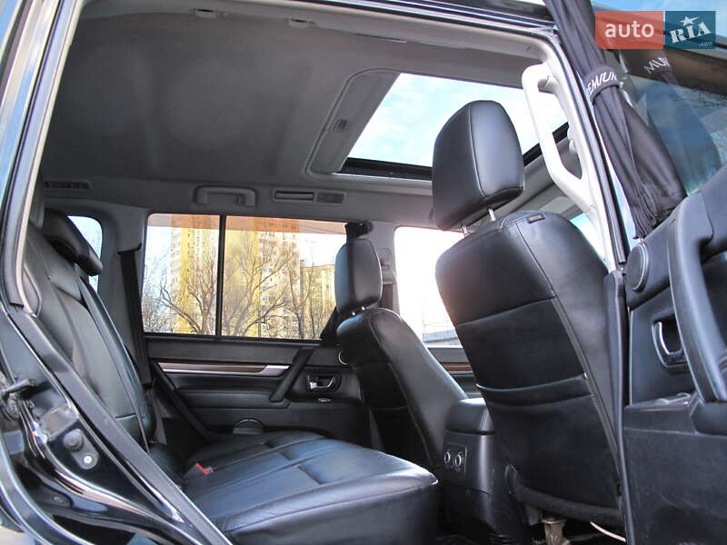 Внедорожник / Кроссовер Mitsubishi Pajero Wagon 2007 в Киеве фото 66 Внедорожник / Кроссовер Mitsubishi Pajero Wagon 2007 в Киеве