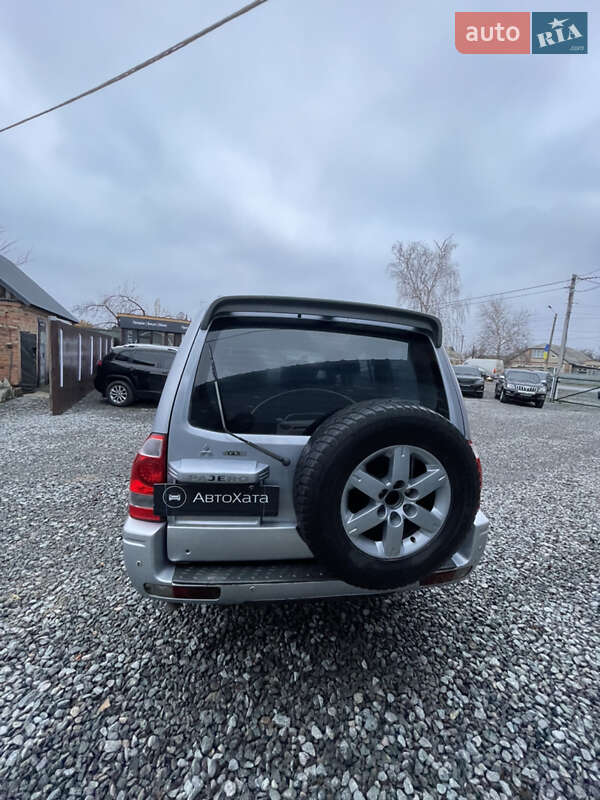 Внедорожник / Кроссовер Mitsubishi Pajero Wagon 2006 в Дергачах