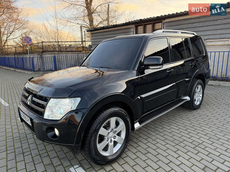 Внедорожник / Кроссовер Mitsubishi Pajero Wagon 2008 в Тернополе