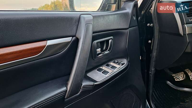 Внедорожник / Кроссовер Mitsubishi Pajero Wagon 2010 в Одессе