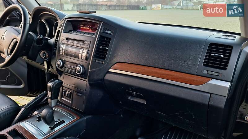 Внедорожник / Кроссовер Mitsubishi Pajero Wagon 2010 в Одессе