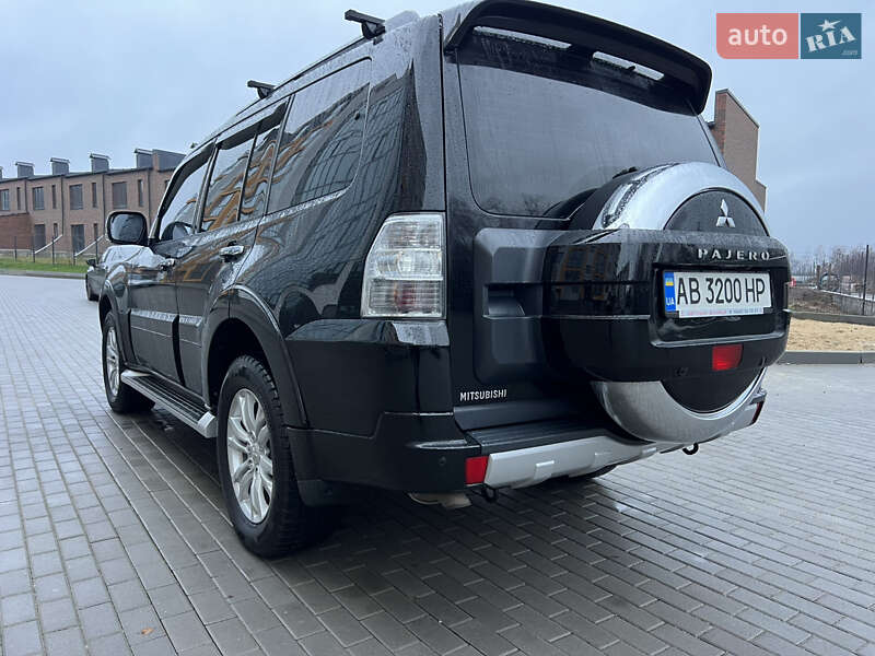 Внедорожник / Кроссовер Mitsubishi Pajero Wagon 2012 в Виннице