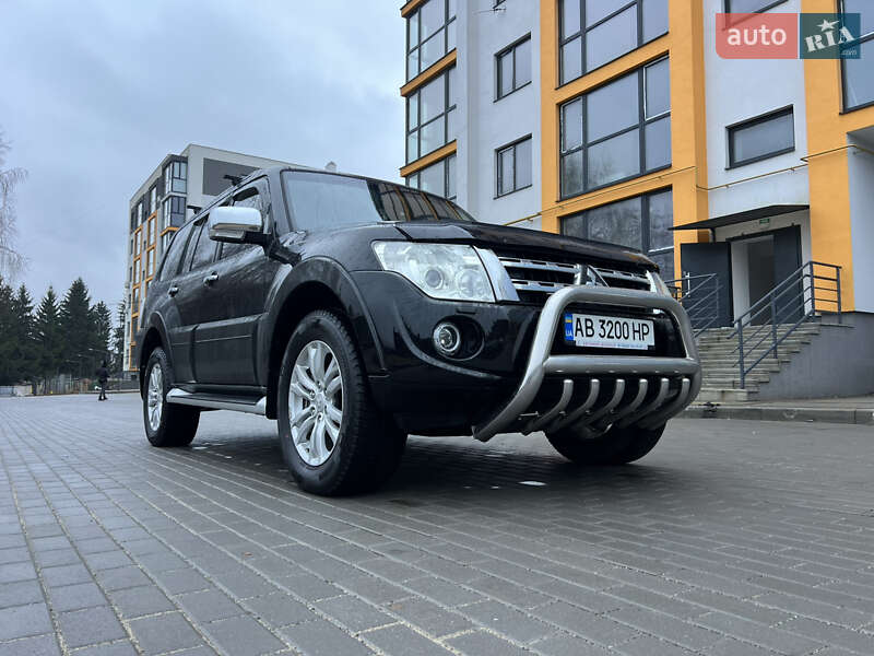 Внедорожник / Кроссовер Mitsubishi Pajero Wagon 2012 в Виннице