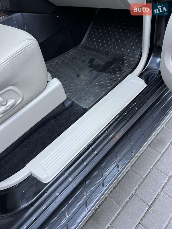 Внедорожник / Кроссовер Mitsubishi Pajero Wagon 2012 в Виннице