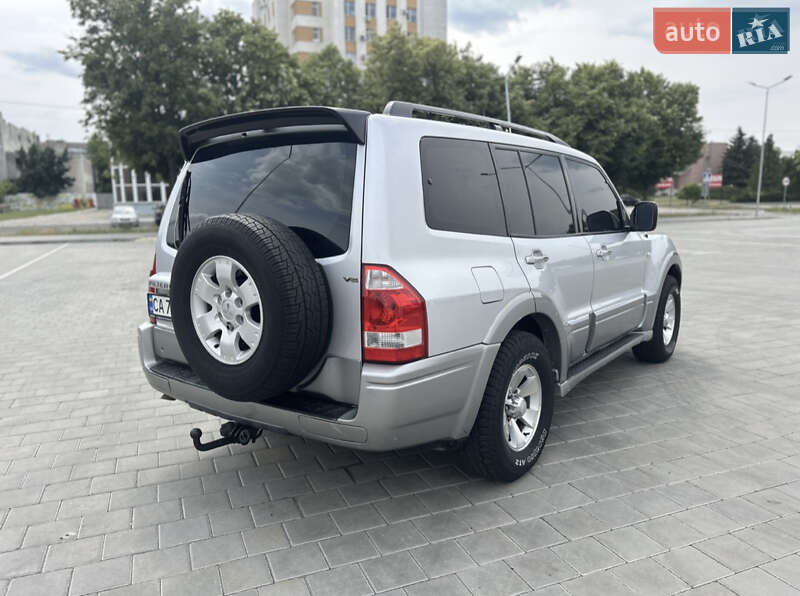 Позашляховик / Кросовер Mitsubishi Pajero Wagon 2003 в Черкасах фото 5 Позашляховик / Кросовер Mitsubishi Pajero Wagon 2003 в Черкасах