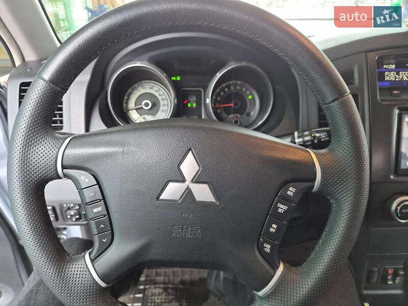 Внедорожник / Кроссовер Mitsubishi Pajero Wagon 2007 в Львове